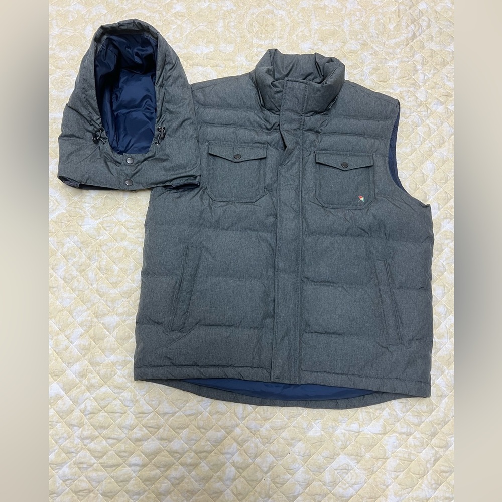Arnold Palmer Classic Puffer Vest size XL for men’s brand new color gray